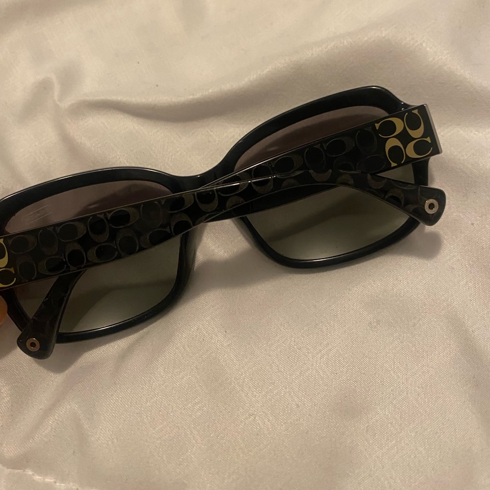 COACH sunglasses - like new